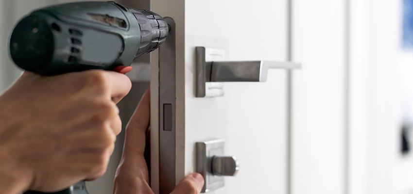 Locksmith For Lock Replacement Near Me in Glendale Heights, IL