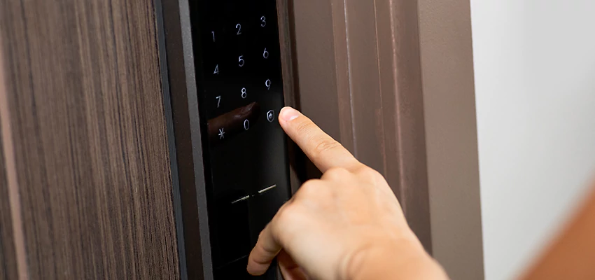 Smart Electric Locks Replacement Services in Glendale Heights, IL